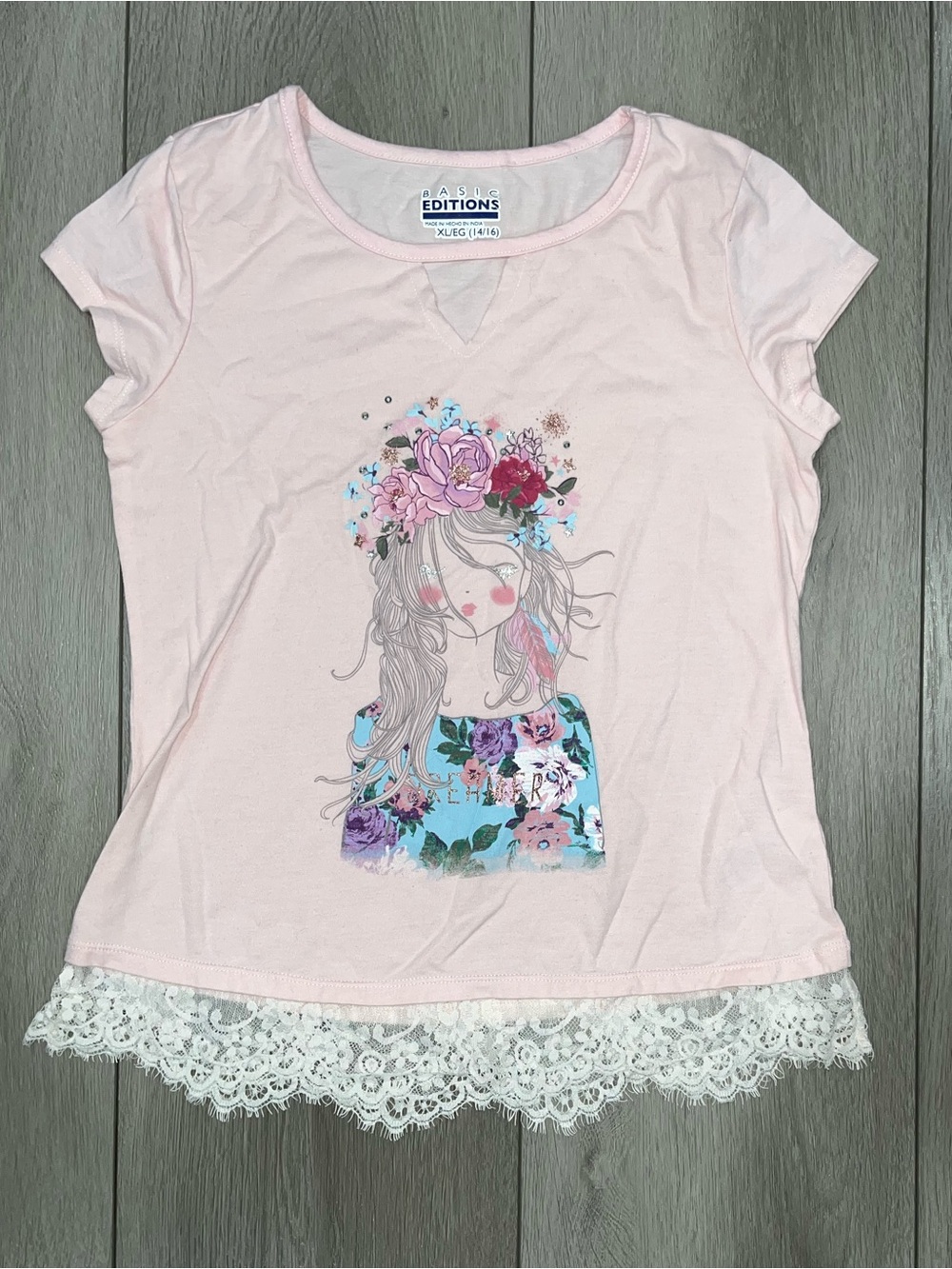 Girls size 14/16 XL Basic Editions Light Pink Floral Girl Tee with Lace Hem